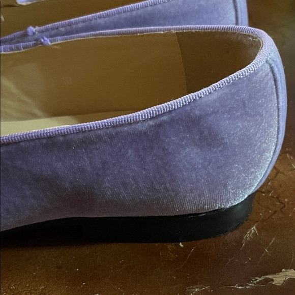 Lavender Loafers with Gold Buckle - Picture 4 of 10